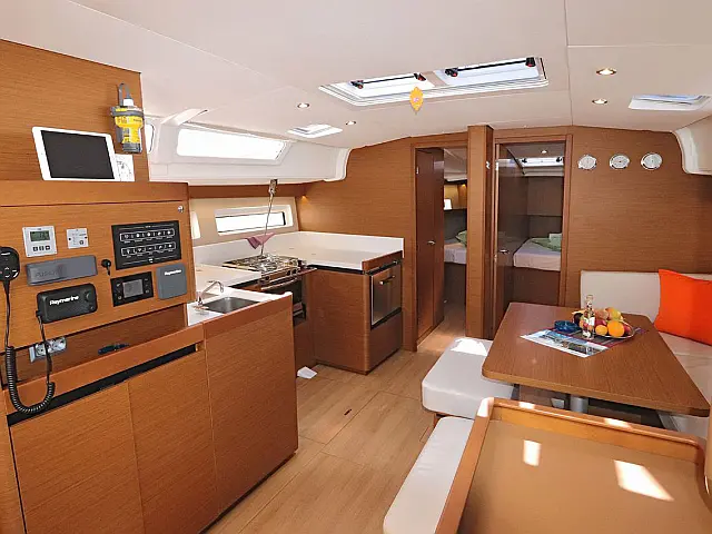 Sun Odyssey 490 - [Internal image]