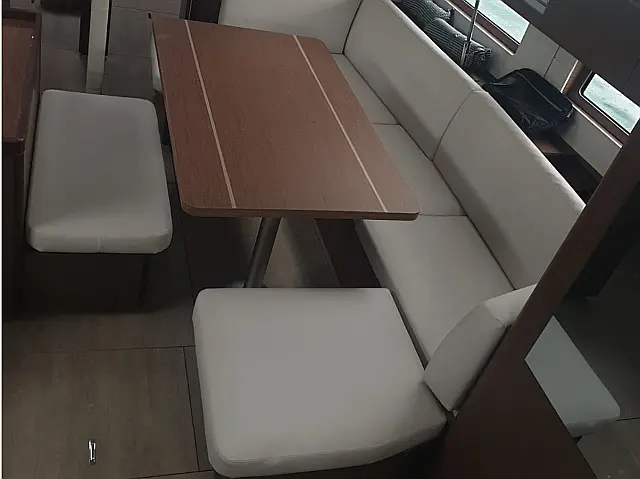 Oceanis 46.1  5 cabins - [Internal image]