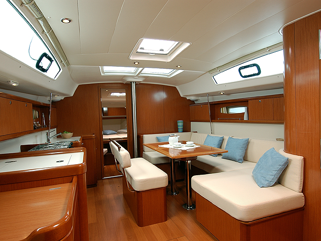 Oceanis 43 - [Internal image]