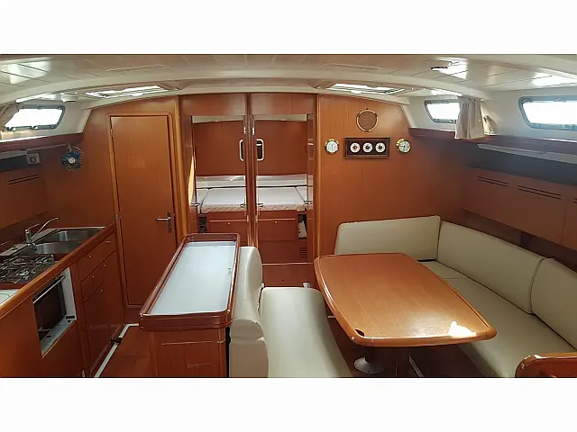 Cyclades 50.5 - [Internal image]