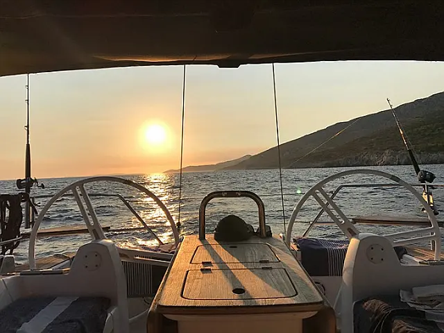 Elan Impression 444 - [External image]