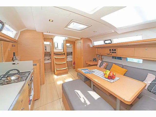 Dufour 460 Grand Large - [Internal image]