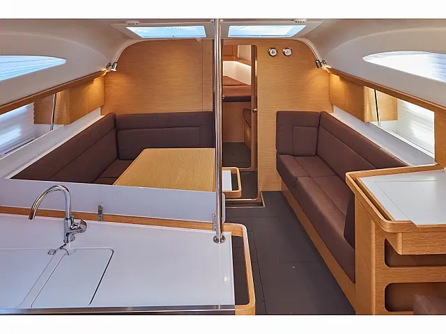 Elan 45 Impression - [Internal image]