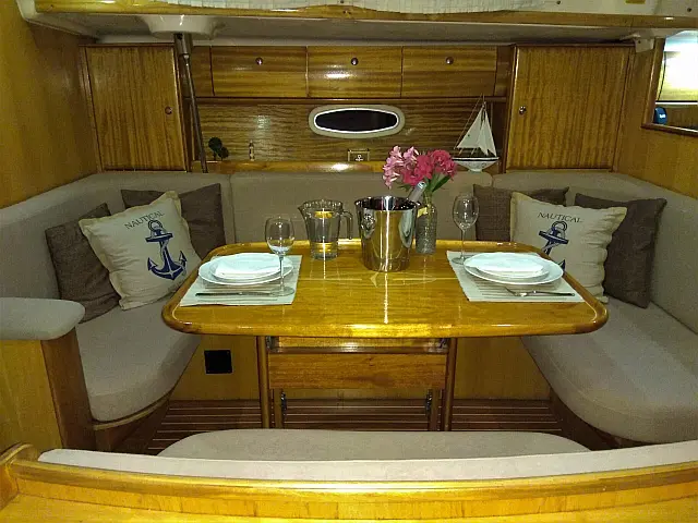 Bavaria 46 - [Internal image]