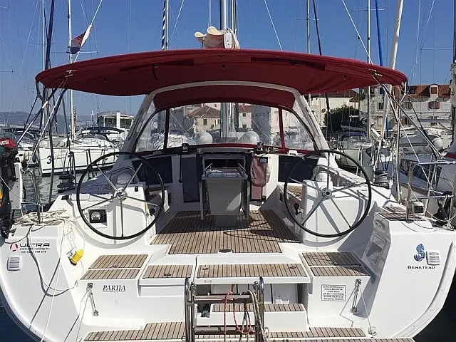 Oceanis 45 - [External image]