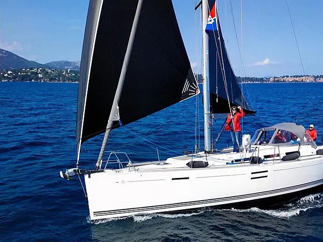 Dufour 40 E Performance - [External image]