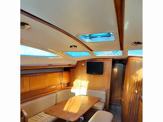 Delphia 40 - [Layout image]