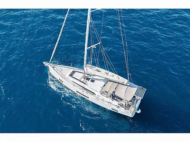 Beneteau Oceanis 46.1 4cabins/4toilets version - [External image]