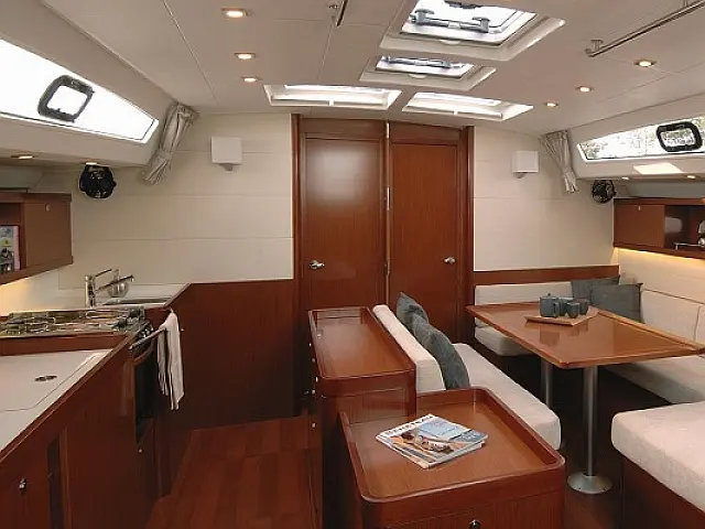 Oceanis 50 - [Internal image]