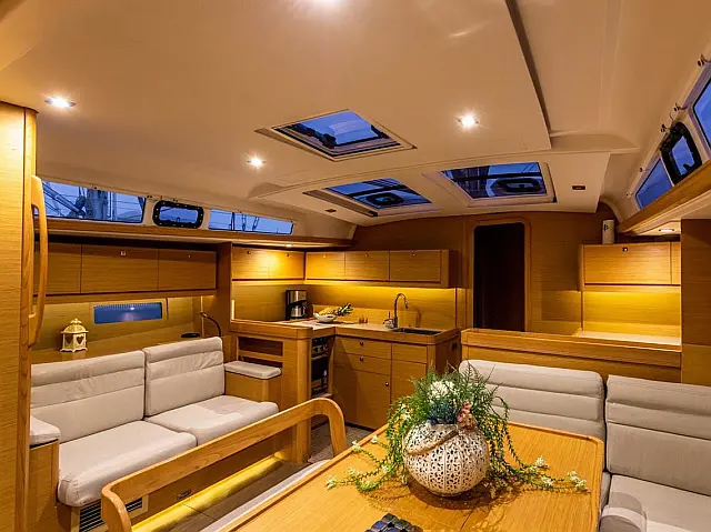 Dufour 460 - [Internal image]