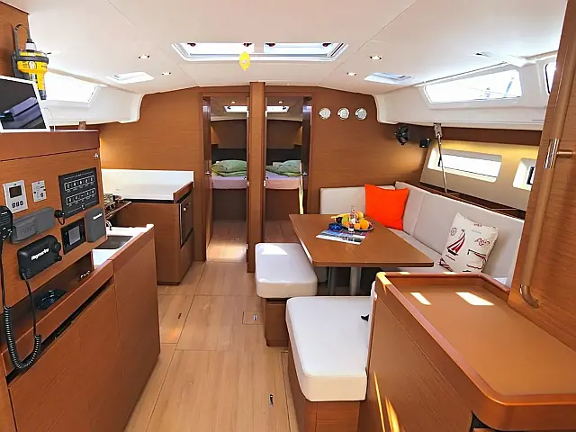 Sun Odyssey 490 - [Internal image]