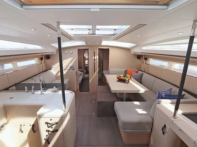 Jeanneau 58 - [Internal image]