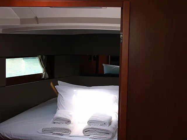 Oceanis 38.1 - [Internal image]