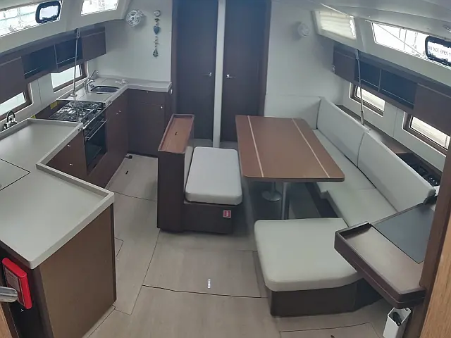 Beneteau Oceanis 46.1 4cabins/4toilets version - [Internal image]