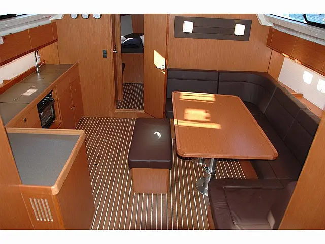 Bavaria Cruiser 46 - [Internal image]