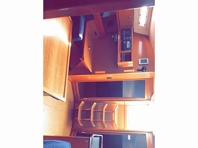 Dufour 450 Grand Large - [Internal image]