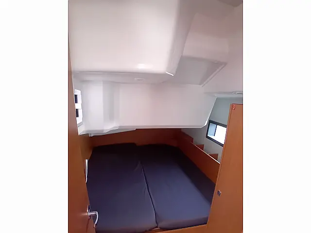 Bavaria 38 Cruiser - [Layout image]