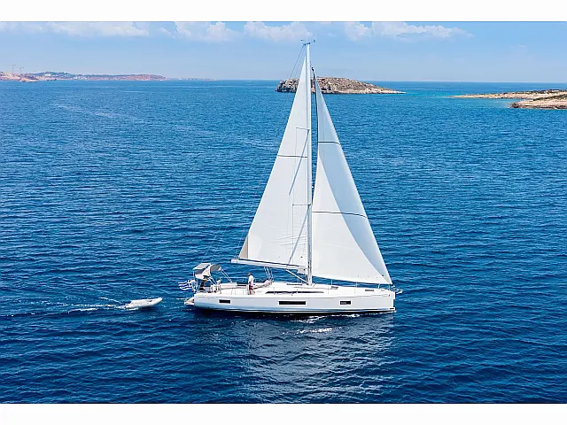 Oceanis 51.1 (5+1 cab) A/C & GEN - [External image]