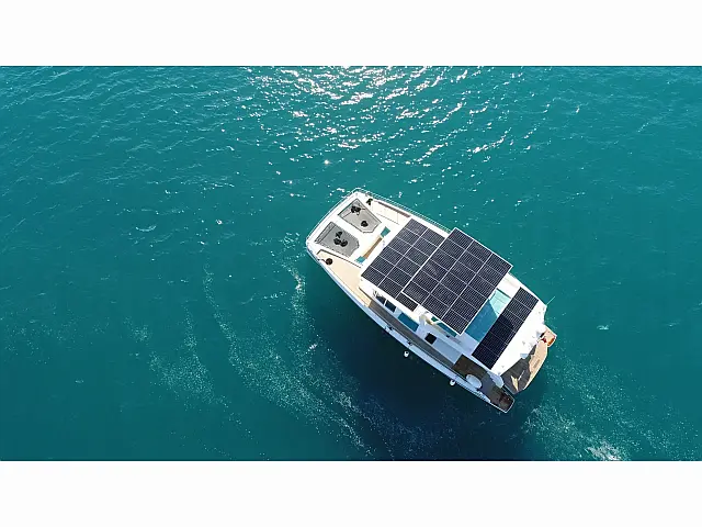 Serenity 64 LUXE - [Internal image]