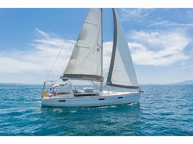 Oceanis 45 - [External image]