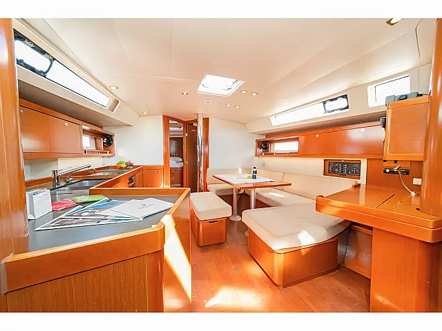 Oceanis 45 - [Internal image]