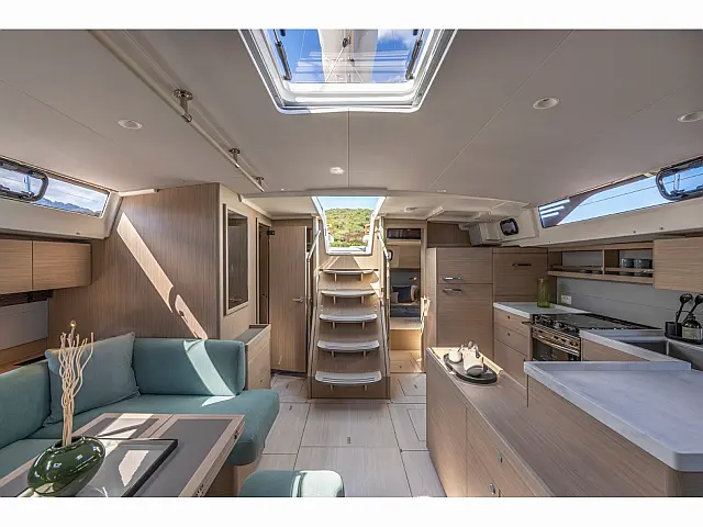 Oceanis 52 (owner version) - [Internal image]