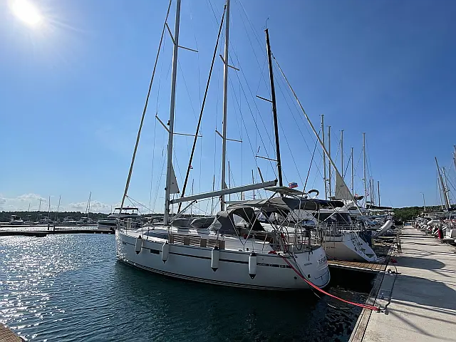 Bavaria 37 - [External image]