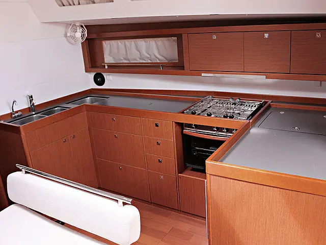 OCEANIS 48 BT - [Internal image]
