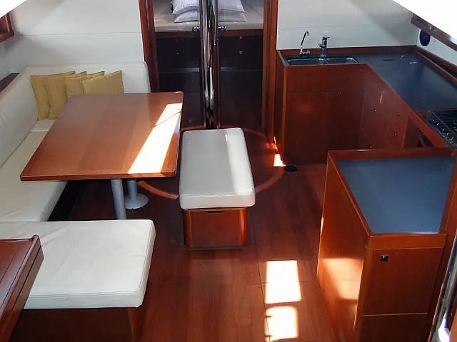 Oceanis 48 - [Internal image]