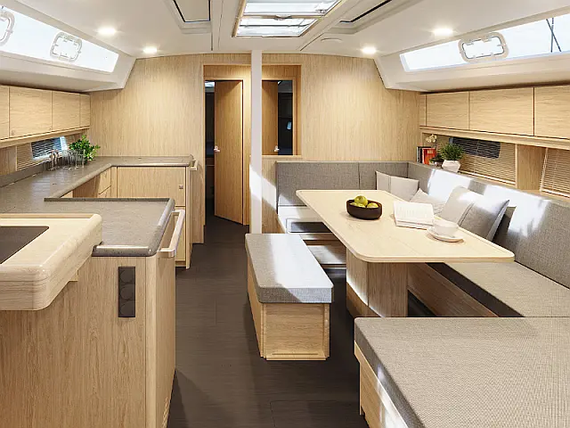 Bavaria C46 - [Internal image]