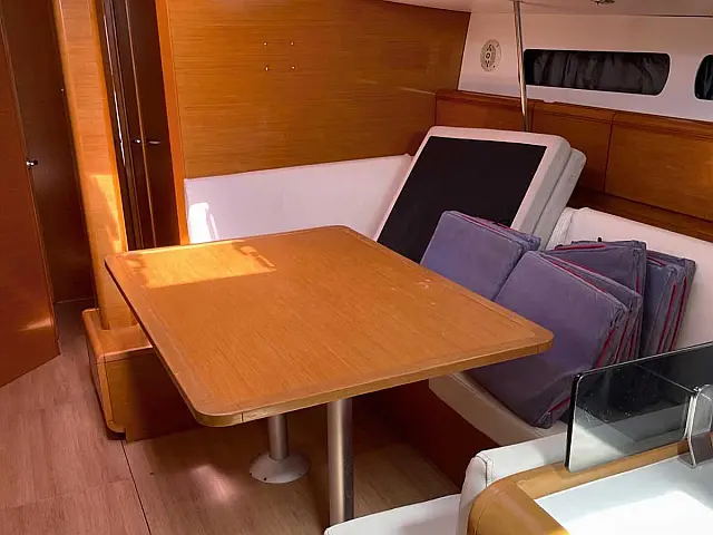 Sun Odyssey 439 - [Internal image]