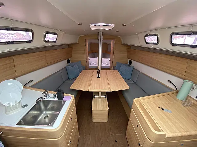 First 35 - [Internal image]