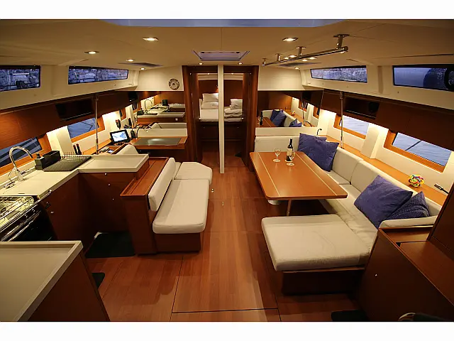 Oceanis 51.1 First Line - [Internal image]