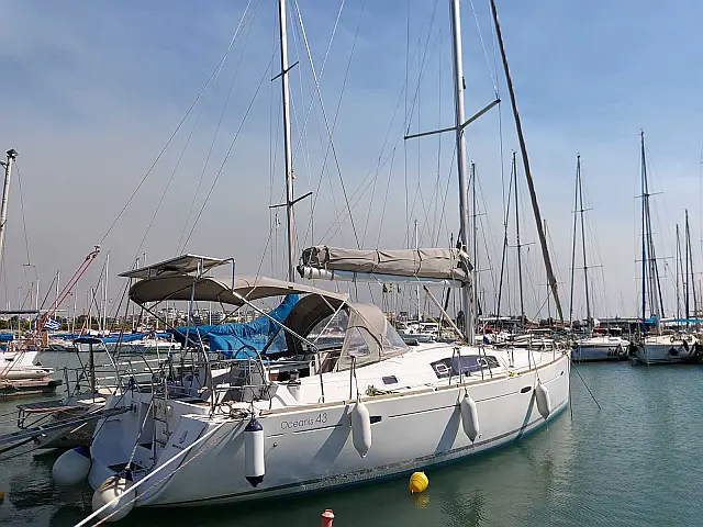 Oceanis 43 - [External image]