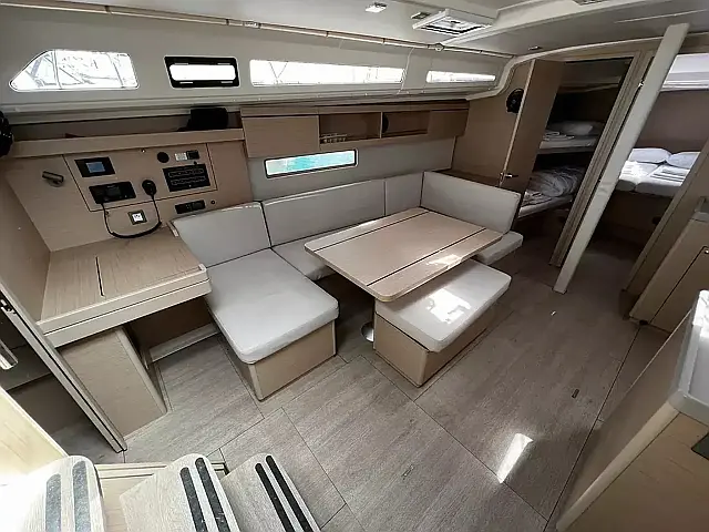 Oceanis 40.1 - [Internal image]