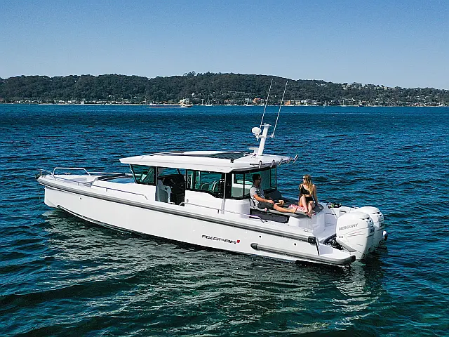 Axopar 37 XC Cross Cabin - [External image]