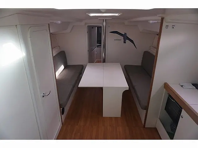 Varianta 44 - [Internal image]