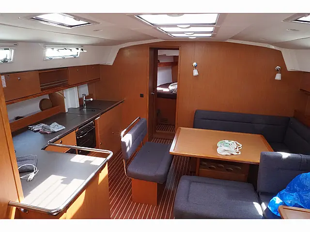 Bavaria Cruiser 45 - [Internal image]