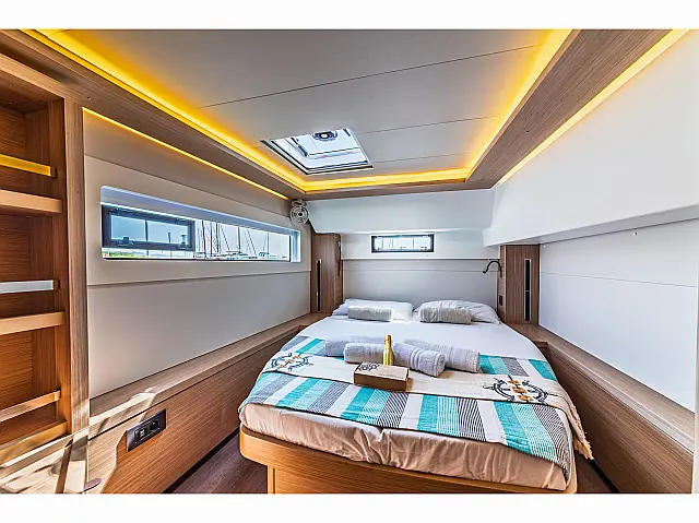 Lagoon 46 - [Internal image]