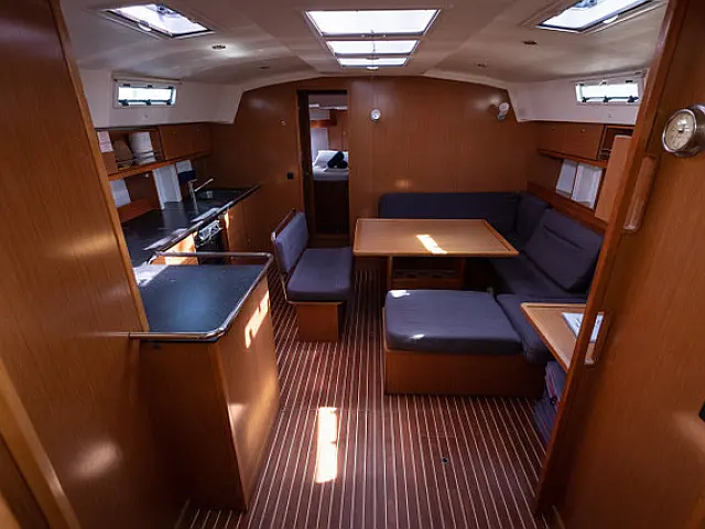 Bavaria 45 - [Internal image]