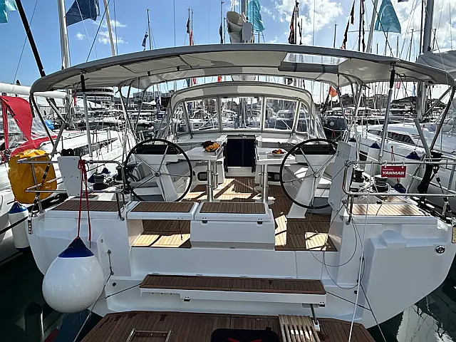 Oceanis 47 - [External image]