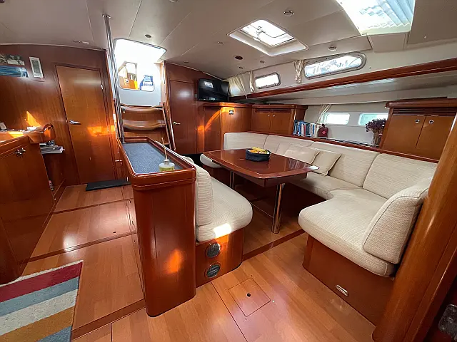 Oceanis Clipper 523 - [Internal image]