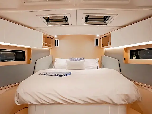 Moorings 44.4 - [Internal image]