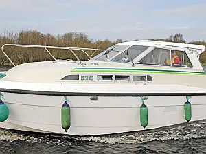 Town Star - Carrick on Shannon / The Marina