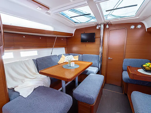 Dufour 412 Grand Large - [Internal image]