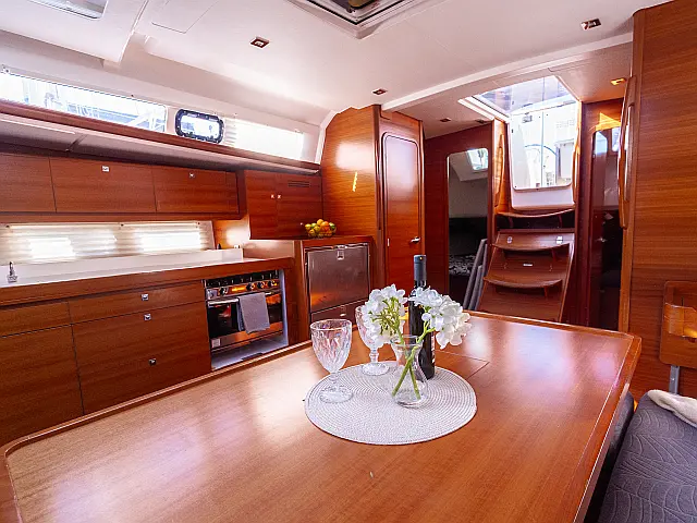 Dufour 460 Grand Large - [Internal image]