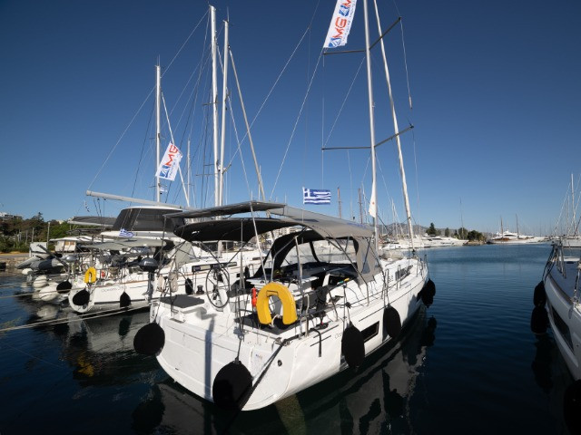 Oceanis 46.1 (5 cabins) - [External image]