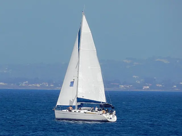 Cyclades 43.4 (4 cab.) - [External image]