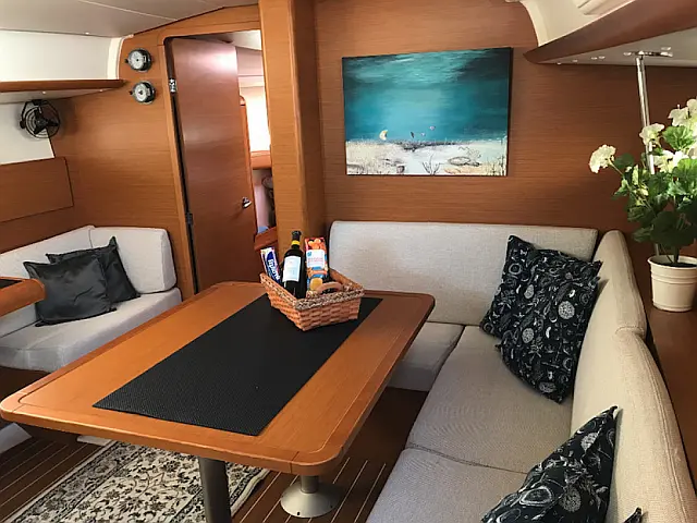 Sun Odyssey 409 (3 cab.) - [Internal image]