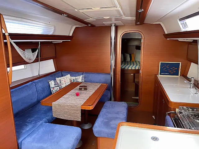 Dufour 405 Grand Large - [Internal image]